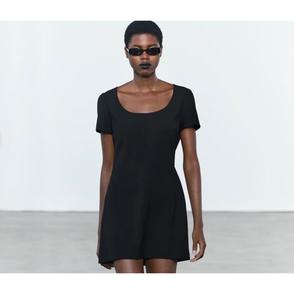 Zara Womens Black Short Sleeve Scoop‎ Neck Mini Dress XL Solid Back Zip